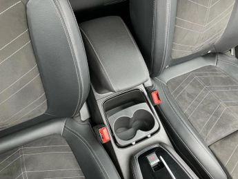 Vauxhall Grandland 1.2 Hybrid [136] Ultimate 5dr e-DCT6