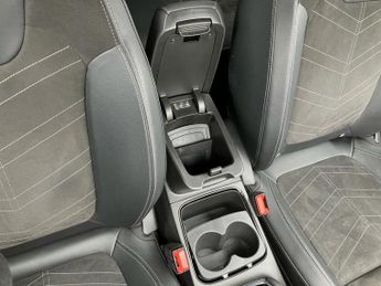 Vauxhall Grandland 1.2 Hybrid [136] Ultimate 5dr e-DCT6