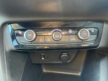 Vauxhall Corsa 100kW Elite Nav Premium 50kWh 5dr Auto [7.4kWCh]