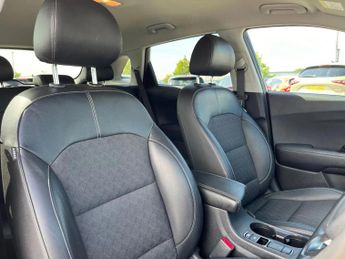 Kia Niro 1.6 GDi PHEV 2 5dr DCT