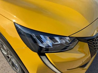 Peugeot 208 100kW Allure Premium 50kWh 5dr Auto