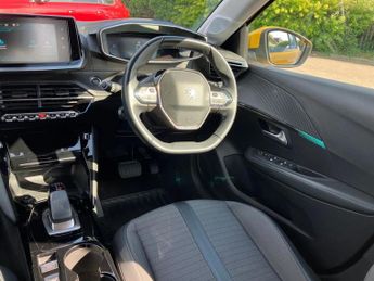 Peugeot 208 100kW Allure Premium 50kWh 5dr Auto