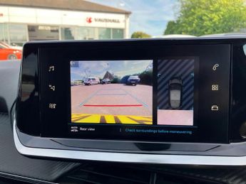 Peugeot 208 100kW Allure Premium 50kWh 5dr Auto