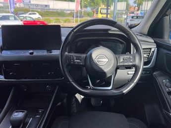 Nissan Qashqai 1.3 DiG-T MH 158 N-Connecta 5dr Xtronic