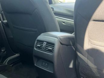 Nissan Qashqai 1.3 DiG-T MH 158 N-Connecta 5dr Xtronic