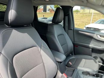 Ford Kuga 1.5 EcoBlue Titanium 5dr