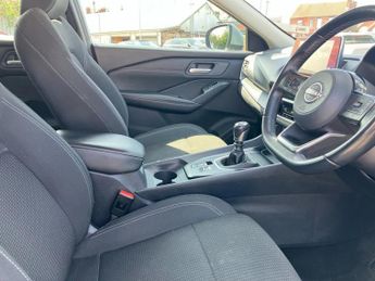 Nissan Qashqai 1.3 DiG-T MH Acenta Premium 5dr