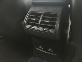 Citroen C4 100kW E-series 50kWh 5dr Auto