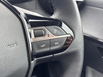 Peugeot 208 100kW Allure Premium 50kWh 5dr Auto
