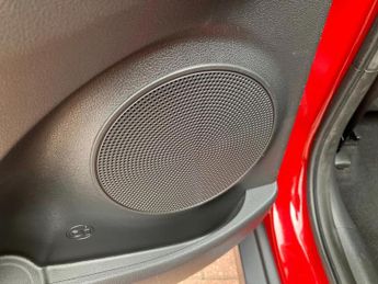 Hyundai Kona 150kW Premium SE 64kWh 5dr Auto