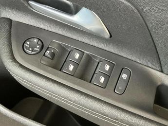 Vauxhall Mokka 100kW GS 50kWh 5dr Auto