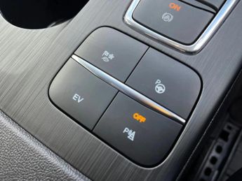 Ford Kuga 2.5 PHEV ST-Line First Edition 5dr CVT