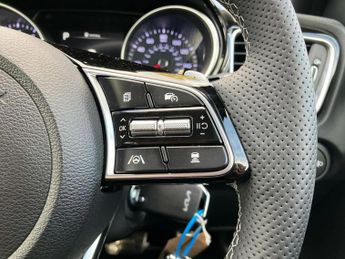 Kia Ceed 1.5T GDi ISG 138 GT-Line 5dr DCT