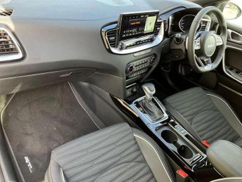 Kia Ceed 1.5T GDi ISG 138 GT-Line 5dr DCT