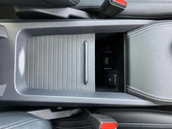 Ford Mustang Mach-E 198kW Standard Range 70kWh RWD 5dr Auto