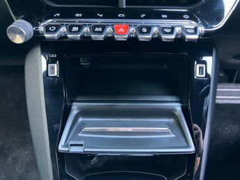 Peugeot 208 1.2 PureTech 130 GT Premium 5dr EAT8