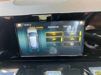Mercedes-Benz Gla GLA 220d 4Matic AMG Line 5dr Auto