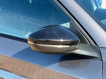 Peugeot 208 1.2 PureTech 130 GT Premium 5dr EAT8