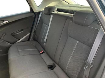 Vauxhall Astra 1.6i 16V SRi 5dr Auto