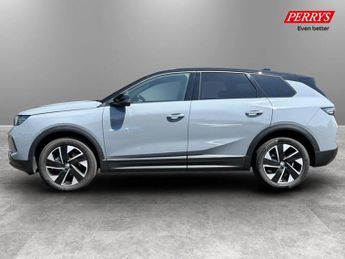 Vauxhall Grandland 1.2 Hybrid [136] Ultimate 5dr e-DCT6 [Fixed Roof]
