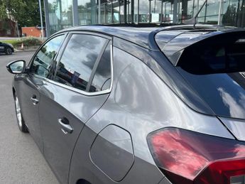 Vauxhall Corsa 1.2 Turbo Elite Nav 5dr Auto