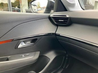 Peugeot 208 1.2 PureTech 100 Active Premium 5dr EAT8