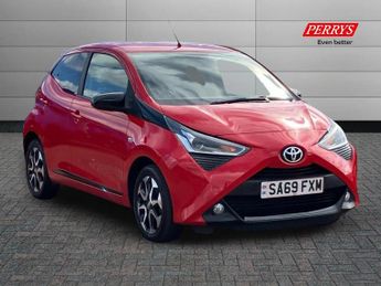 Toyota AYGO 1.0 VVT-i X-Trend 5dr x-shift