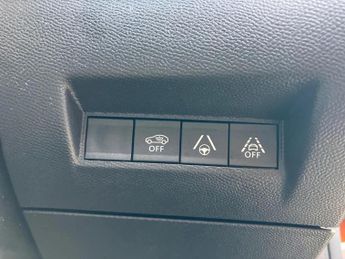 Peugeot 2008 100kW GT Premium 50kWh 5dr Auto