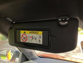 Peugeot 2008 100kW GT Premium 50kWh 5dr Auto
