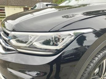 Volkswagen Tiguan 2.0 TSI 4Motion Elegance 5dr DSG