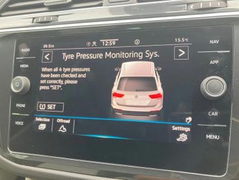 Volkswagen Tiguan 2.0 TSI 4Motion Elegance 5dr DSG