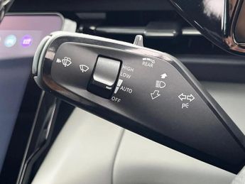 Ford Explorer 210kW Select 77kWh 5dr Auto [Driver Assist Pack]