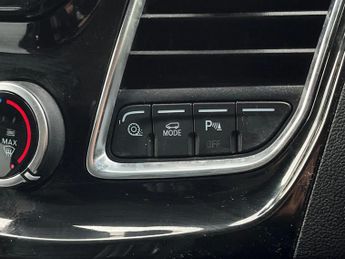 Ford Transit Custom 2.0 EcoBlue 170ps Low Roof Limited Van Auto