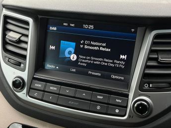 Hyundai Tucson 1.7 CRDi Blue Drive Premium 5dr 2WD DCT