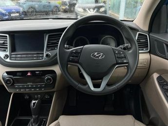 Hyundai Tucson 1.7 CRDi Blue Drive Premium 5dr 2WD DCT