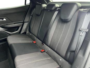 Vauxhall Mokka 100kW SRi Premium 50kWh 5dr Auto