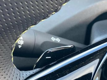 Peugeot 308 1.2 Hybrid 136 GT 5dr e-DSC6