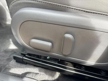 Hyundai Kona 160kW Ultimate 65kWh 5dr Auto