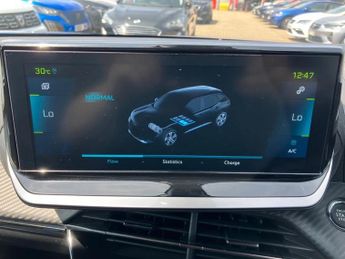 Peugeot 2008 100kW GT Premium 50kWh 5dr Auto
