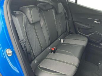 Peugeot E-2008 50kWh GT SUV 5dr Electric Auto (7kW Charger) (136 ps)