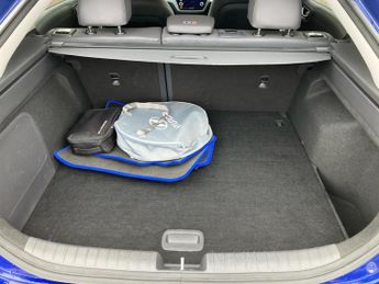 Hyundai Ioniq 100kW Premium SE 38kWh 5dr Auto