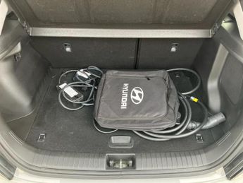 Hyundai Kona 100kW Premium 39kWh 5dr Auto