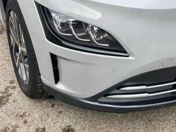 Hyundai Kona 100kW Premium 39kWh 5dr Auto