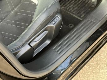 Vauxhall Mokka 100kW Ultimate 50kWh 5dr Auto