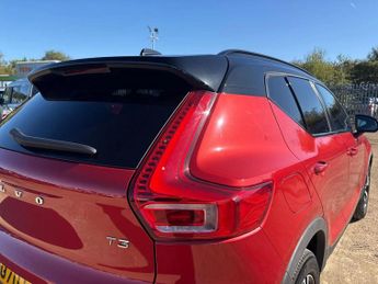 Volvo Xc40 1.5 T3 [163] R DESIGN 5dr Geartronic