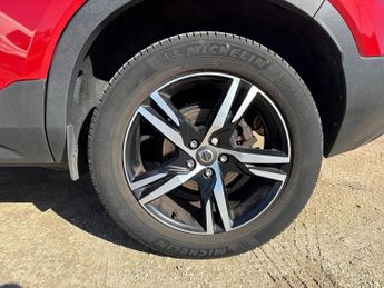 Volvo Xc40 1.5 T3 [163] R DESIGN 5dr Geartronic