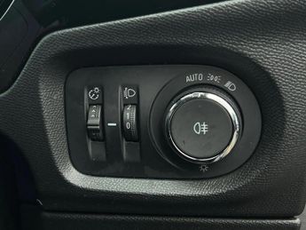 Vauxhall Corsa 1.2 Turbo Design 5dr Auto