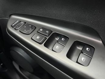 Hyundai Kona 100kW Premium 39kWh 5dr Auto