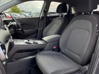 Hyundai Kona 100kW Premium 39kWh 5dr Auto