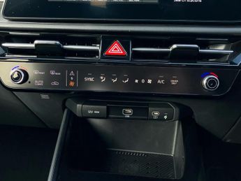 Kia Niro 150kW 4 65kWh 5dr Auto